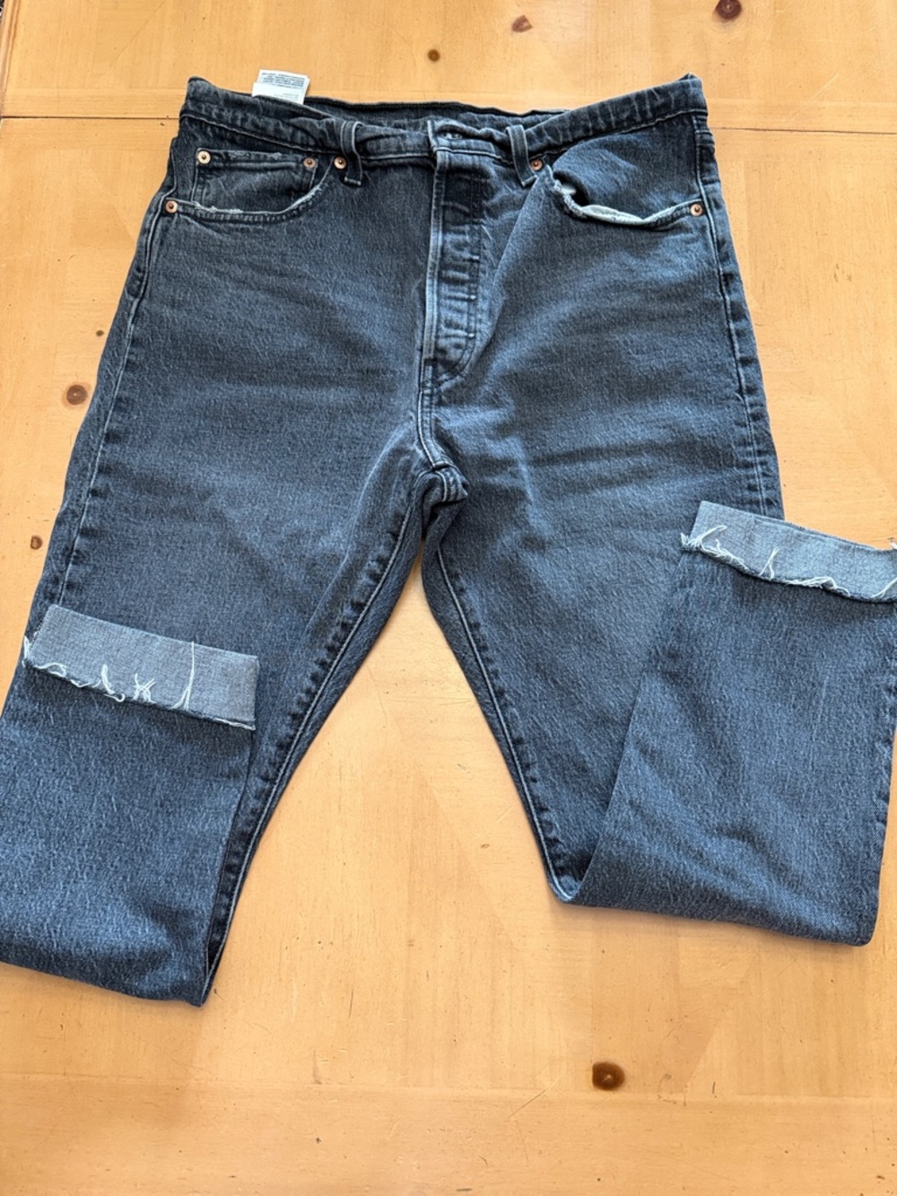 Women's Skinny Jeans in Washed Gray- Classic Slim Fit